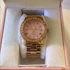 Rose gold pink invicta women’s watch